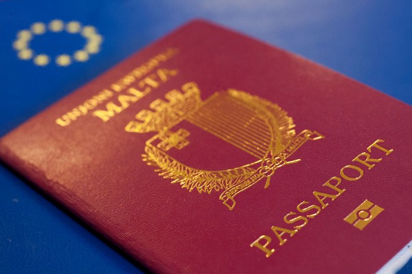 «Διαβατήριο Υπηρεσιών» καθιερώνει η Επιτροπή